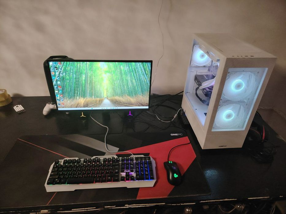 Kamplekt pc sotiladi igravoy
