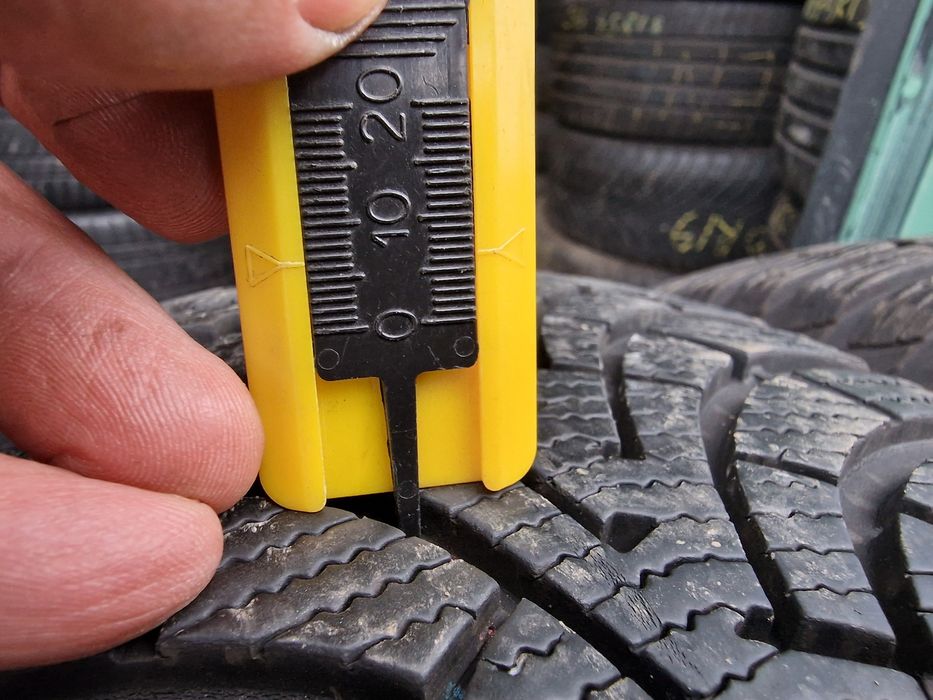 Anvelope 205/60R16 marca Goodyear, M+S,DOT 2021, 6.5 mm