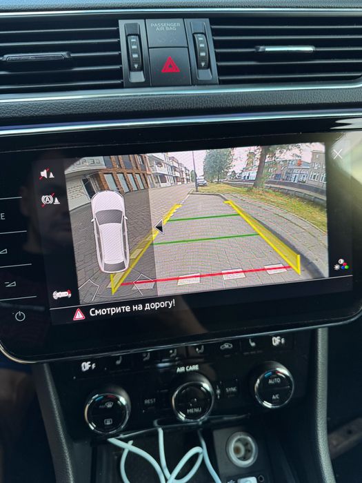 Kit retrofit camera marsarier/mers înapoi Skoda Octavia 3 Superb Tigua