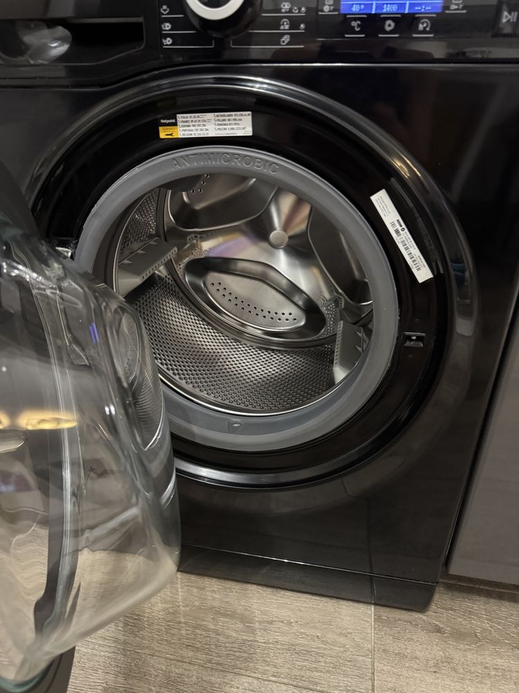 Hotpoint Ariston 9kg  masina de spalat rufe