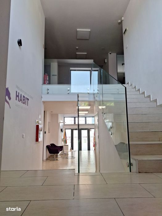 De inchiriat - Spatiu Comercial / Birouri Etaj 1 - 700 mp / 13Euro mp