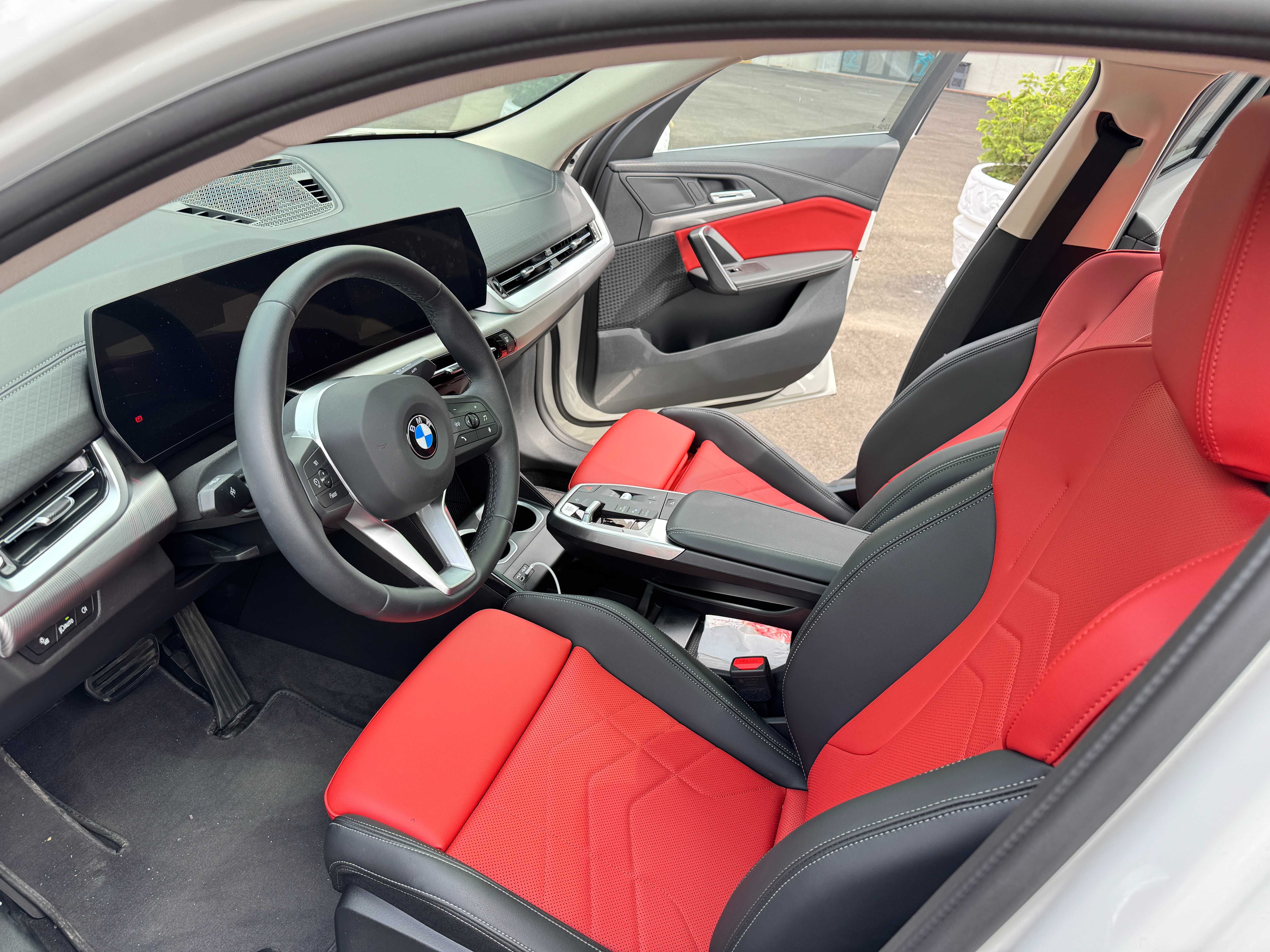 Продаётся BMW X2 2024