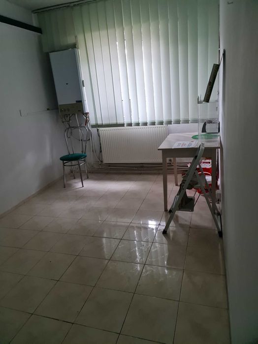 Spatiu  comercial cabinet medical, 57 mp, zona centrala,Vaslui