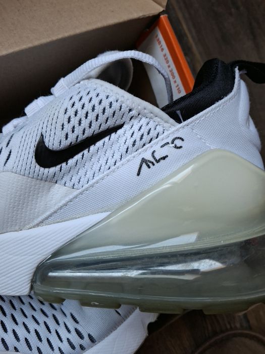 Nike Air Max 270 Оригинални маратонки