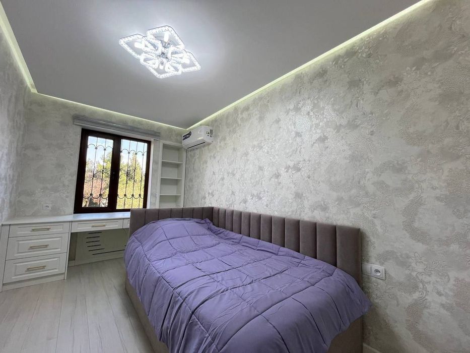 Сдаётся 4х ком кв-ра на ул. Г.Петрова, ор-р: перекресток Шастри, 100м²