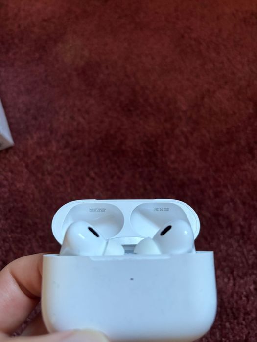 Casti airpods pro 2 noi,sigilate si accesorii