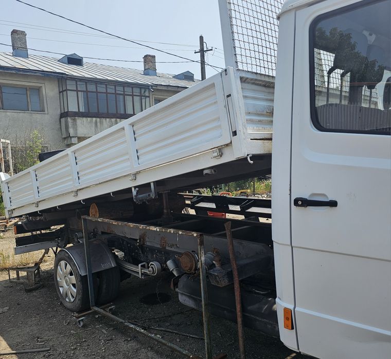Vand Mercedes Vario 612D/37