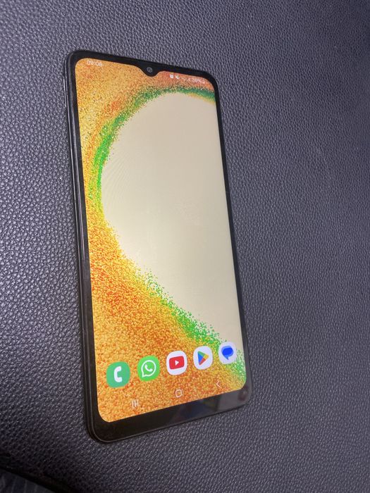 Продам самсунг а 04s 32 гб в хорошем состоянии нужен только сим доток