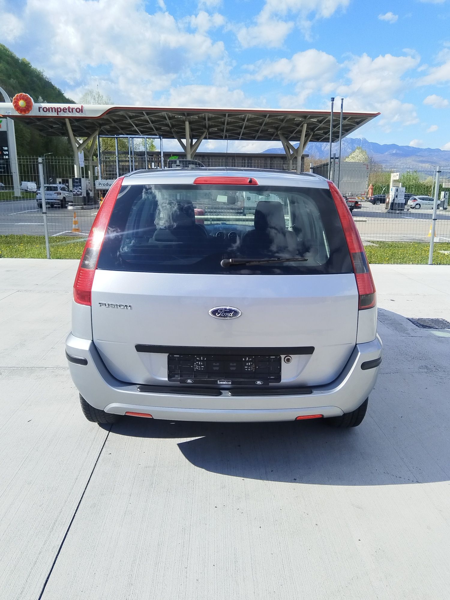 ford fuzion 1,4 benzina an 2005 euro 4 Clima