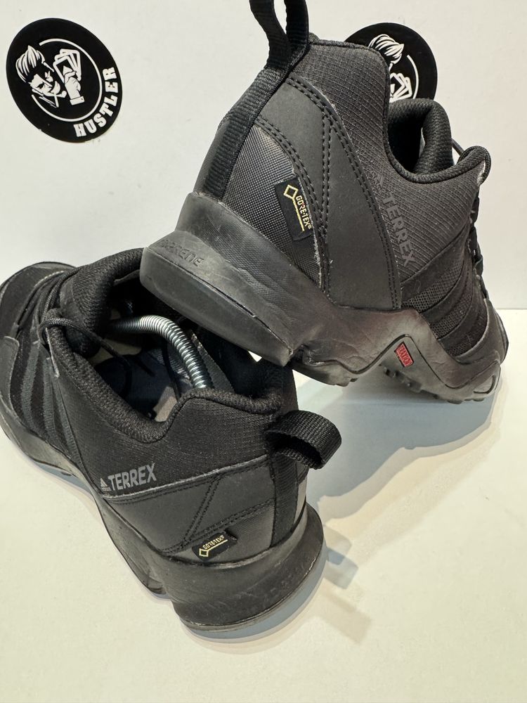 Маратонки ADIDAS TERREX GORE-TEX .Номер 44.5