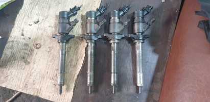 Injector injectoare Ford Focus 2,Citroen C4,C5,Peugeot 206,307,407,1.6