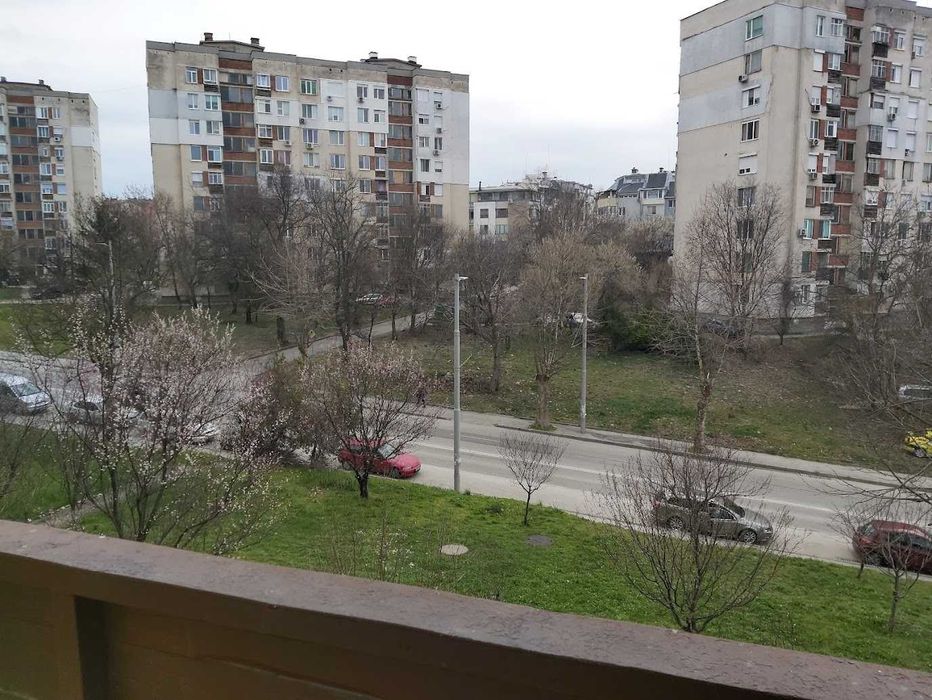 Гарсониера 45 кв.м. под наем, кв. Мара Денчева