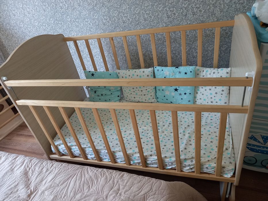 Продам детскую кровать