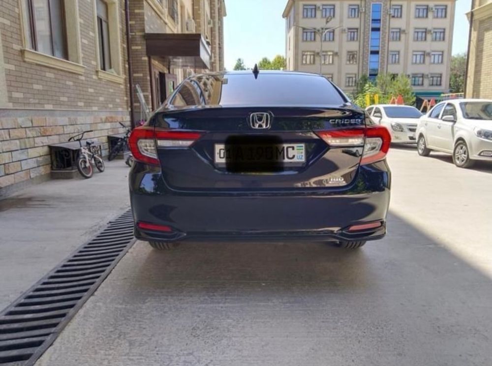 Honda  Crider  Qora Nalichi