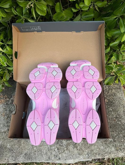 New Balance x ASOS 9060 Exclusive Pink Ove