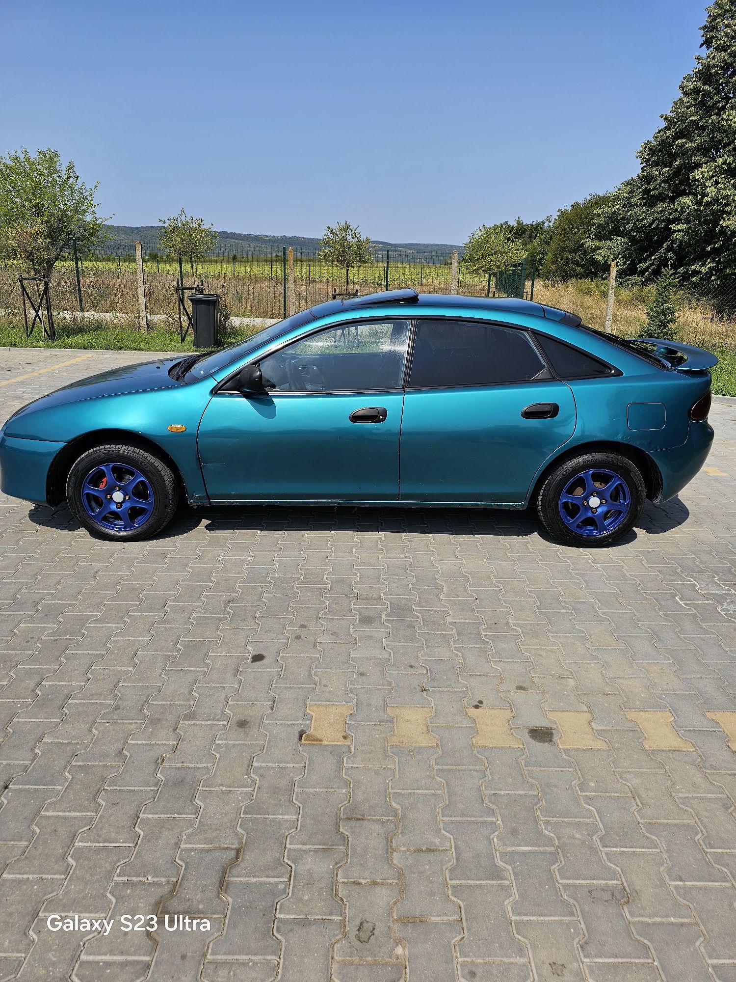 Mazda 323f 1.5i газ/бензин