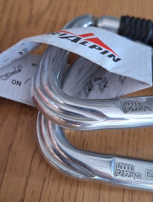 Carabiniera AustriaAlpin / 2 bucati