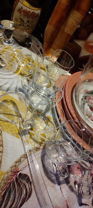 Set din sticla cu cani, nou nefolosit