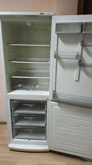 Холодильник в хорошем состоянии, торг