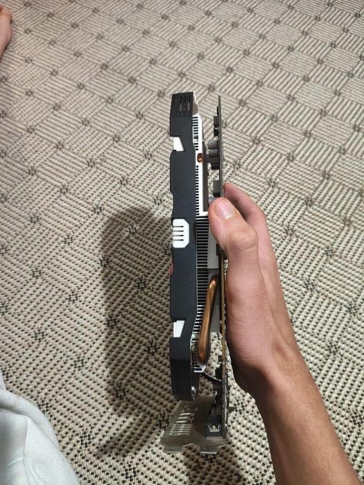 Placă video gtx 1060 3 gb