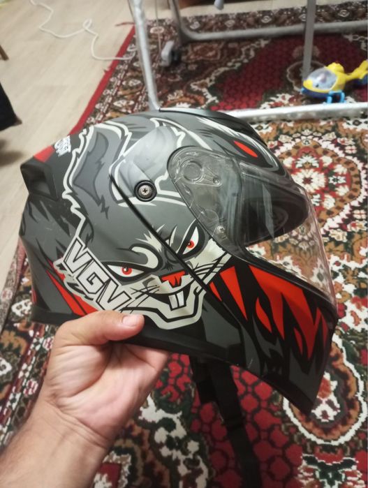 Moto shlem VGV rabbit