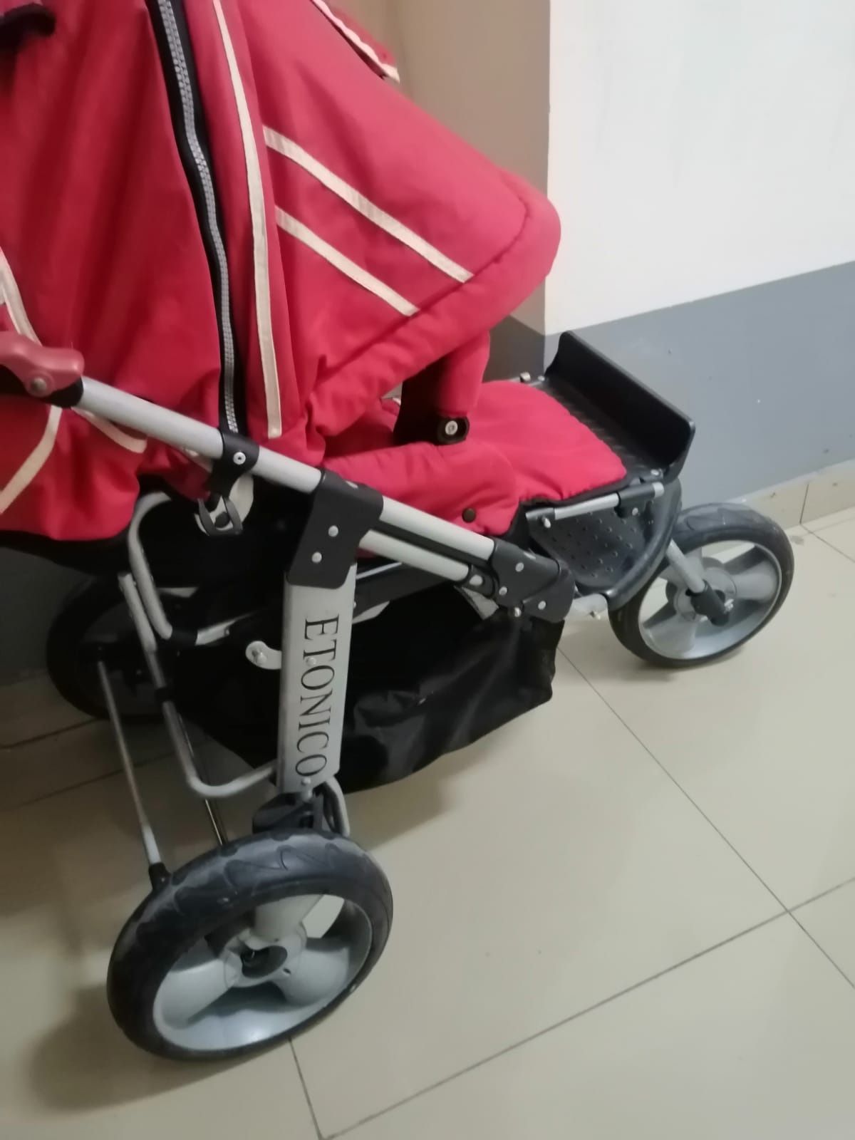 Детская универсальная коляска