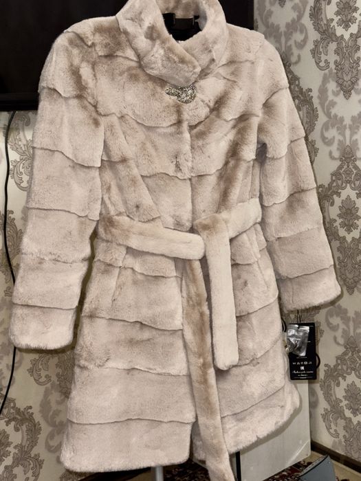 Женская одежда шуба