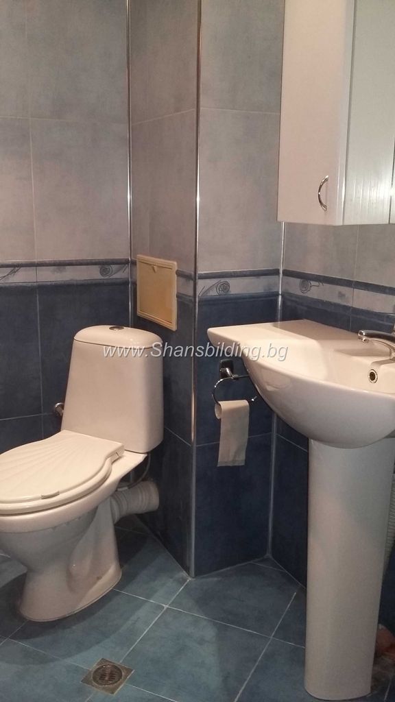 Дава се под наем Тристаен апартамент в Пловдив, Център - 90 кв.м за 450 € - Снимка #4