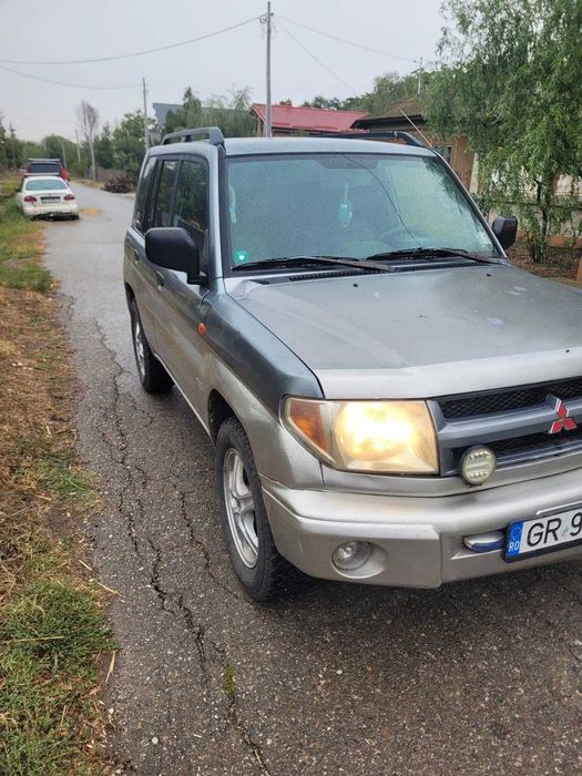 Mittsubishi Pajero PININ 4x4