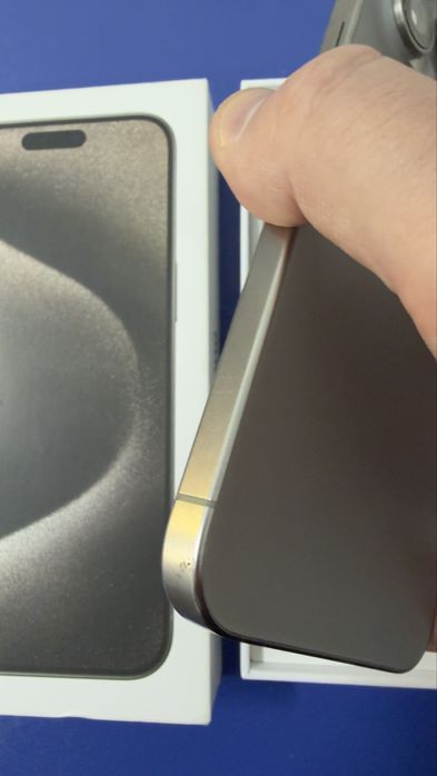 Apple iPhone 15 Pro Max Natural Titanium 256GB