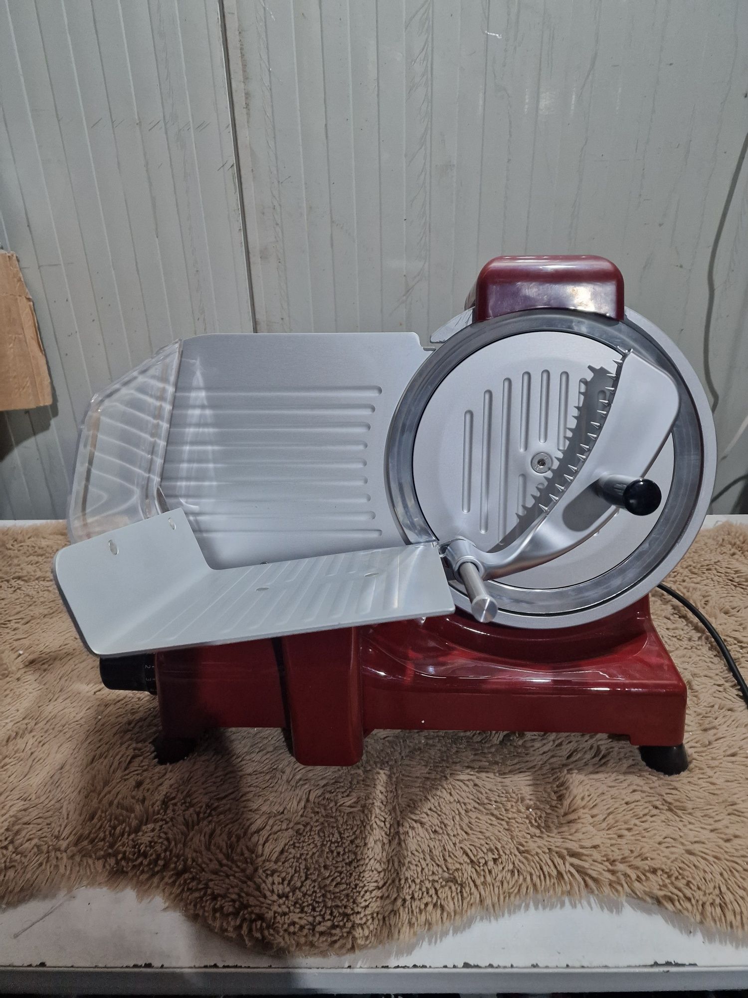 RGV Vintage 250 Red - Mașină de tăiat carne cu lamă călită de 250 mm