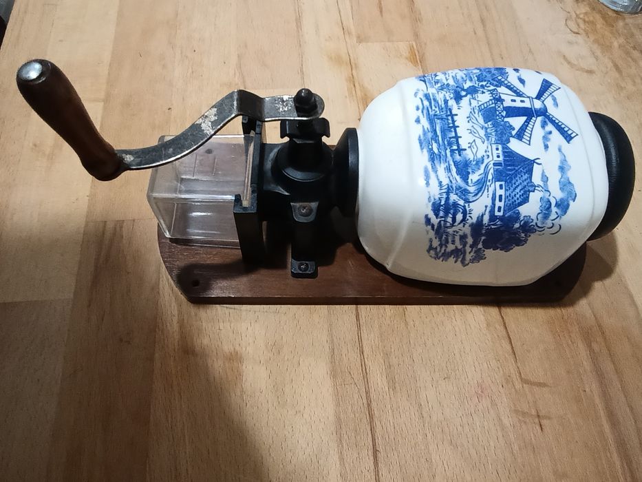 Râșniță cafea porțelan