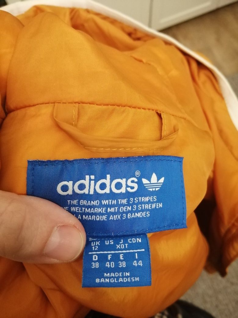 Geaca femei Adidas mărime 38