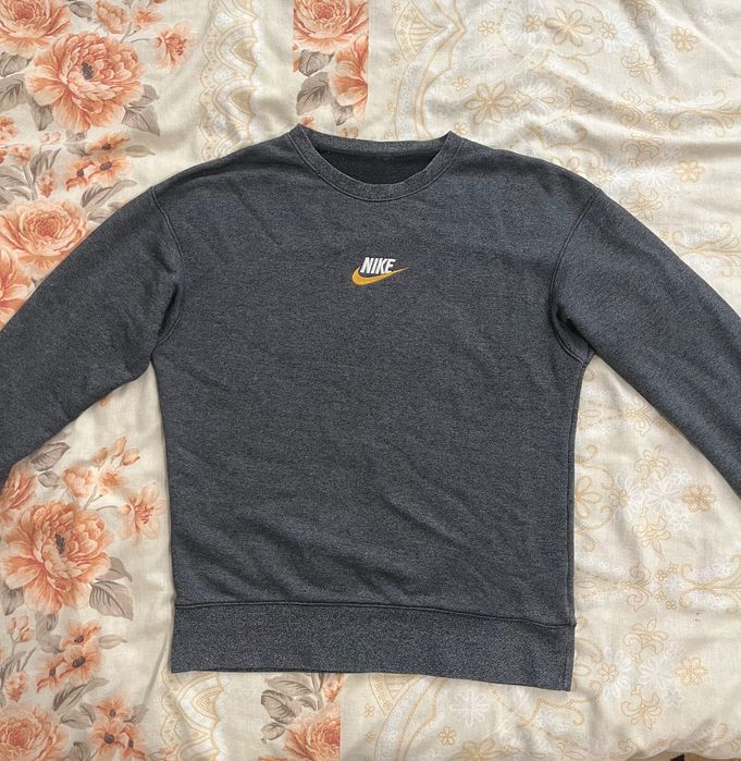 Nike сива блуза S