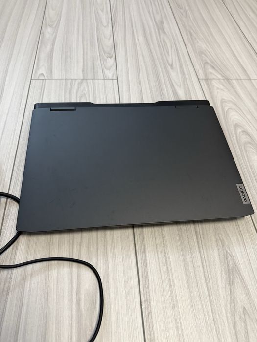 Laptop Gaming Lenovo IdeaPad 3 15IAH17