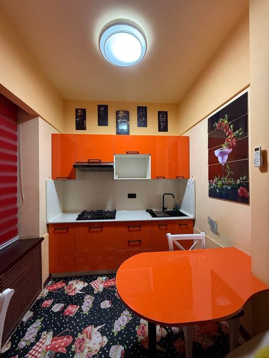 Квартира лабзак 2/4/4,50 м2,цена 68000 у.е