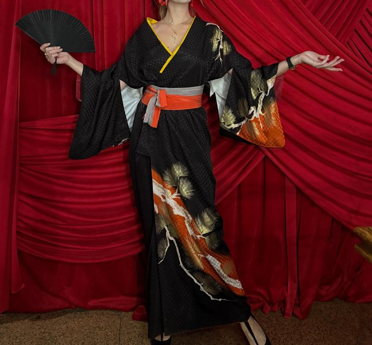 Карнавальный новогодний национальный костюм Женское кимоно японское