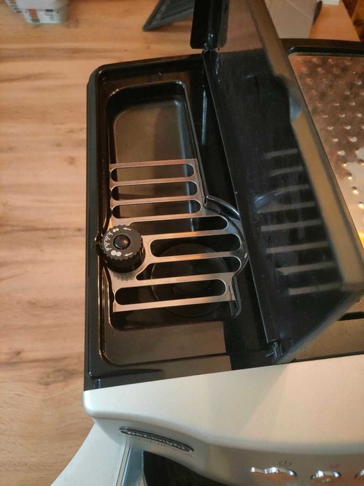 Кафеавтомат Delonghi Magnifica