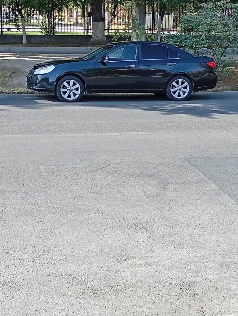 Автомобиль Эпика