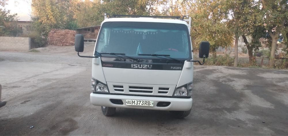Isuzu 5tonnalik sotiladi