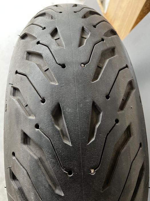 Задна гума Michelin Road 6