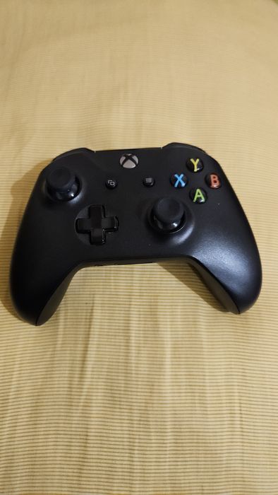 Maneta xbox stare buna, nu merge un buton
