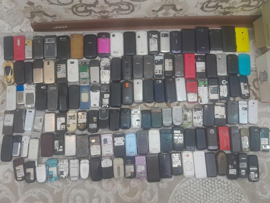 Телефоны на запчасти  nokia