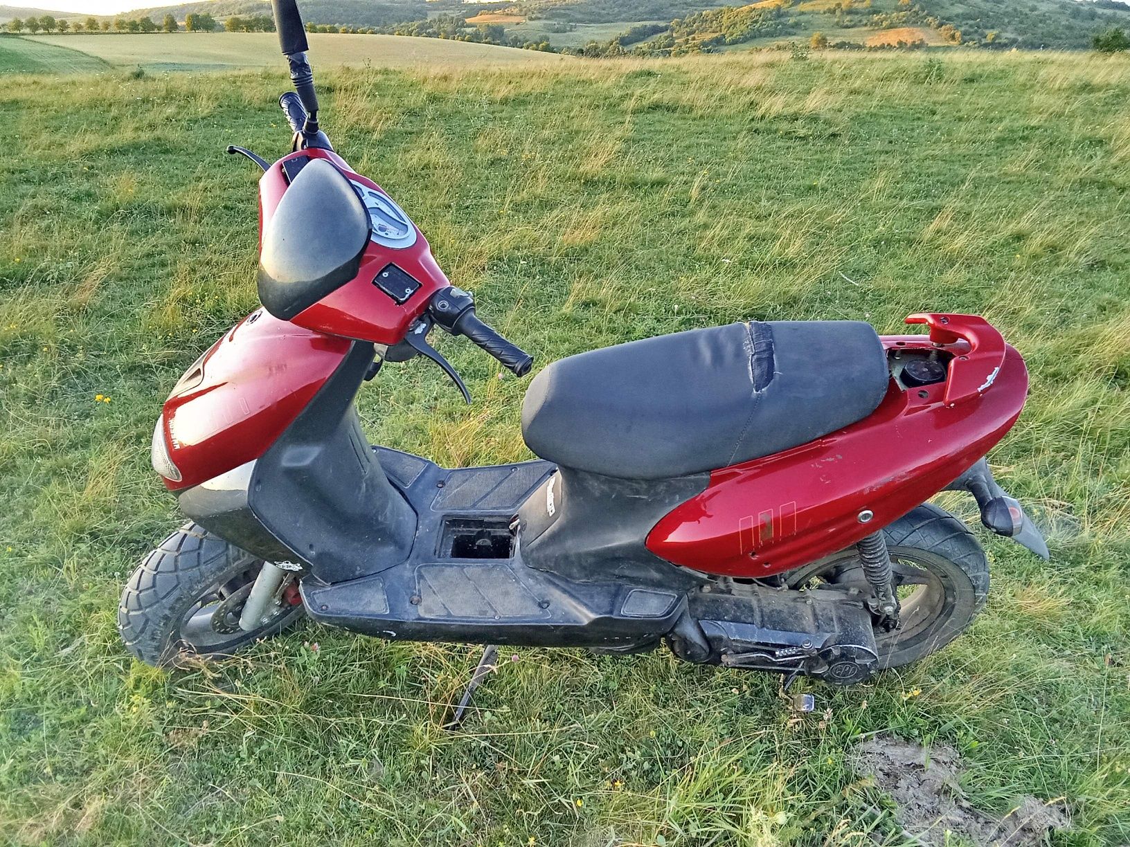 Vând Yamaha 50cc