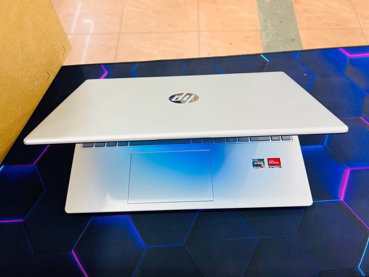 Hp laptop новый продаётся
