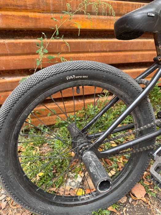 Продавам колело BMX