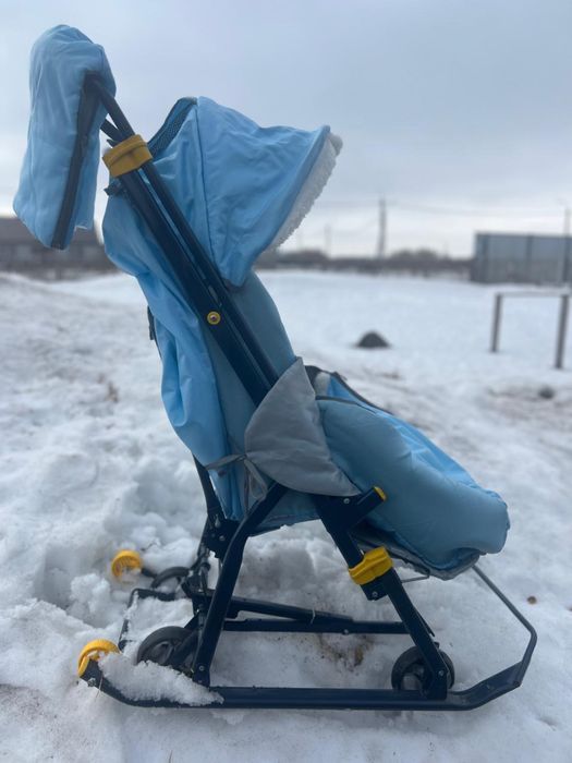 Продам санки на колесах