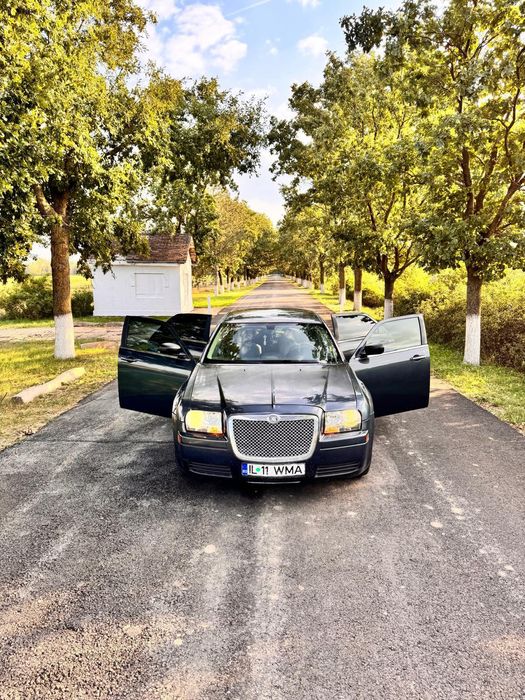 Chrysler 300c de vânzare