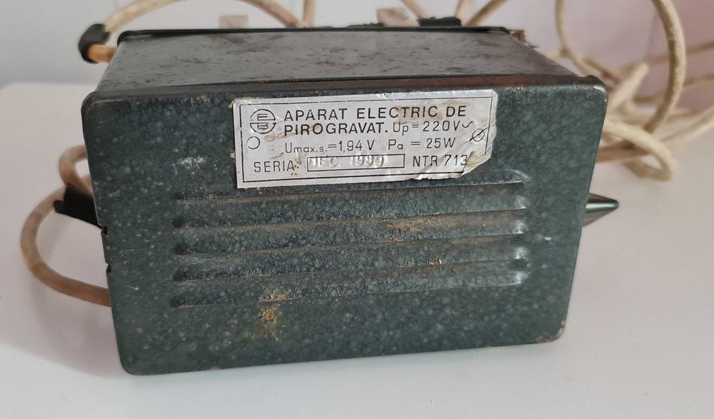 Aparat  Pirogravura . Made in Romania!