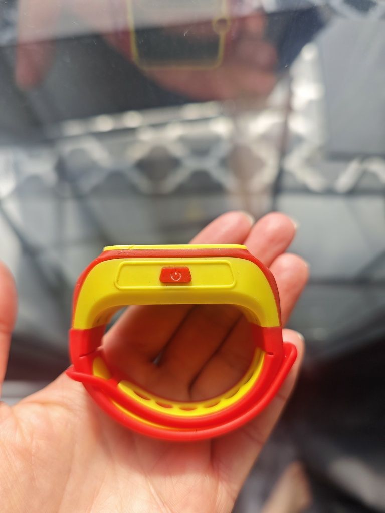 Myki детски часовник за сим карта